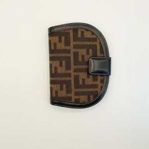 Fendi clamshell bifold wallet zucca